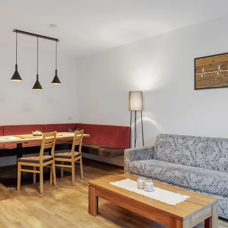 Apartmán In Wald Near Slopes Wald im Pinzgau